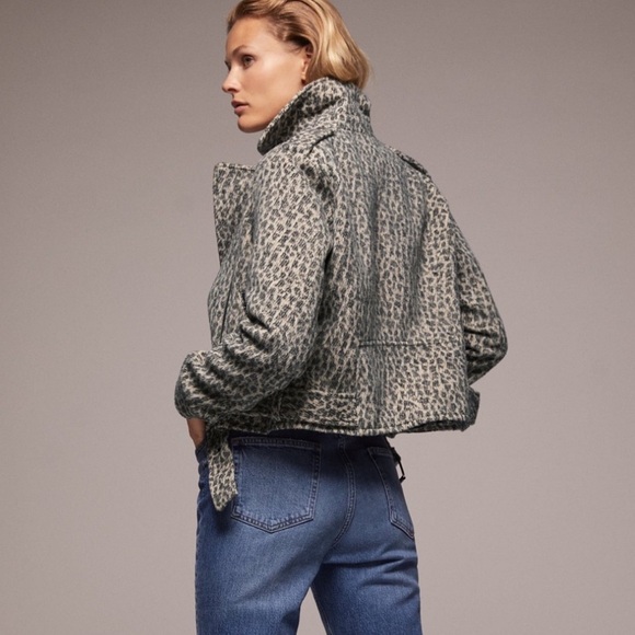 Leopard Print Women's Jacket - Picture 6 of 9